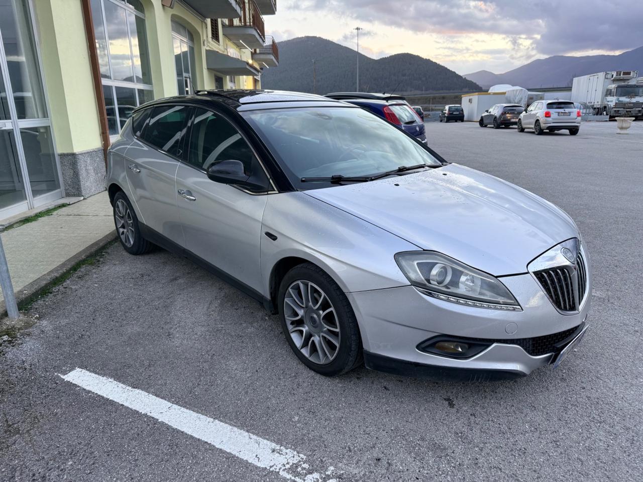 Lancia Delta 1.6 MJT DPF Selectronic Platino