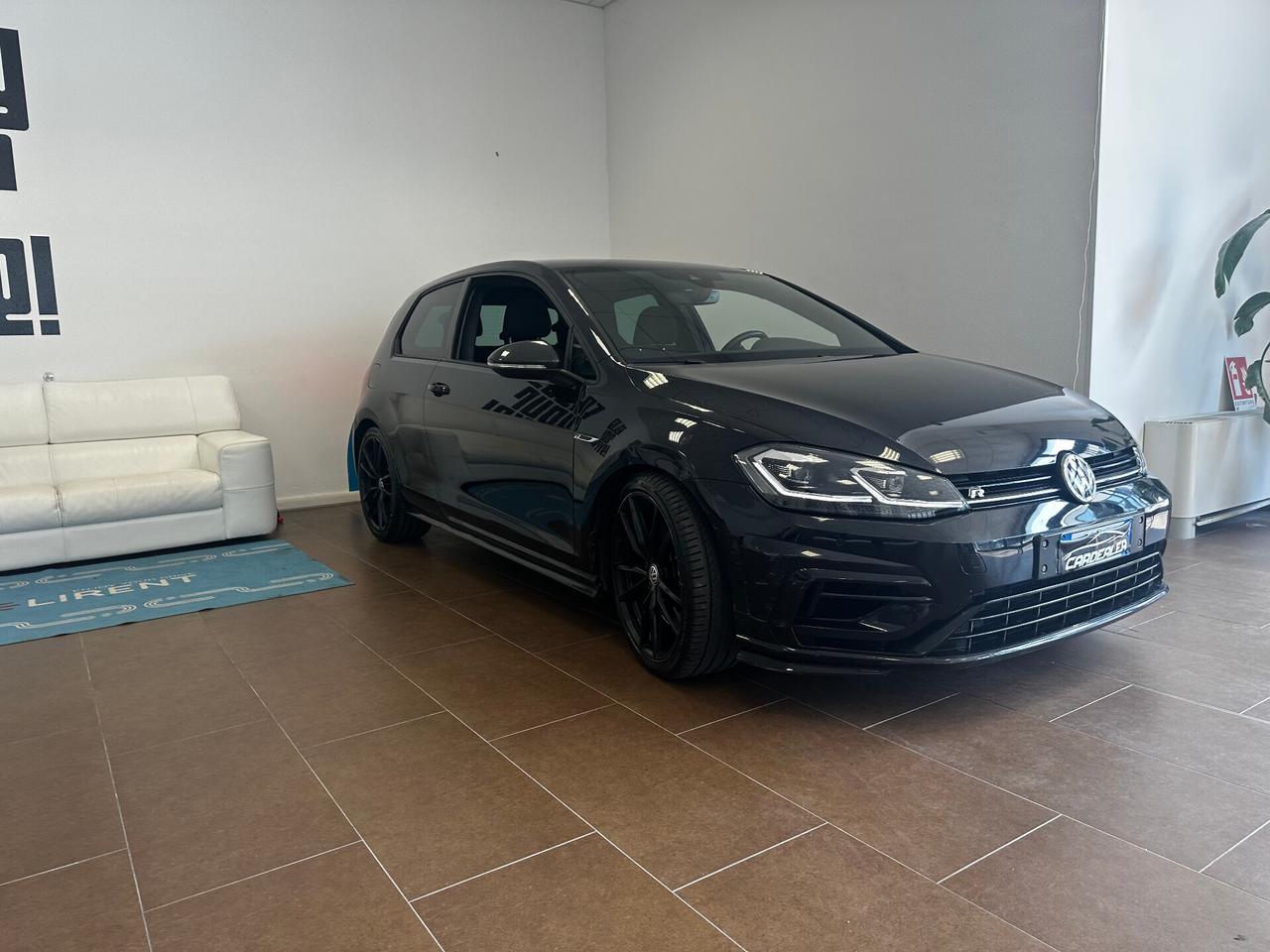 Volkswagen Golf R 2.0 TSI DSG 4MOTION 3p. BMT