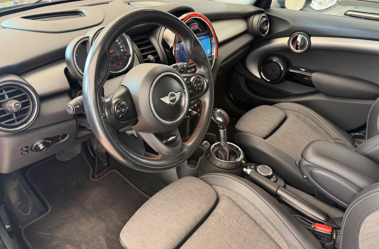 Mini 5 Porte Cooper SD Business XL 2.0 Auto