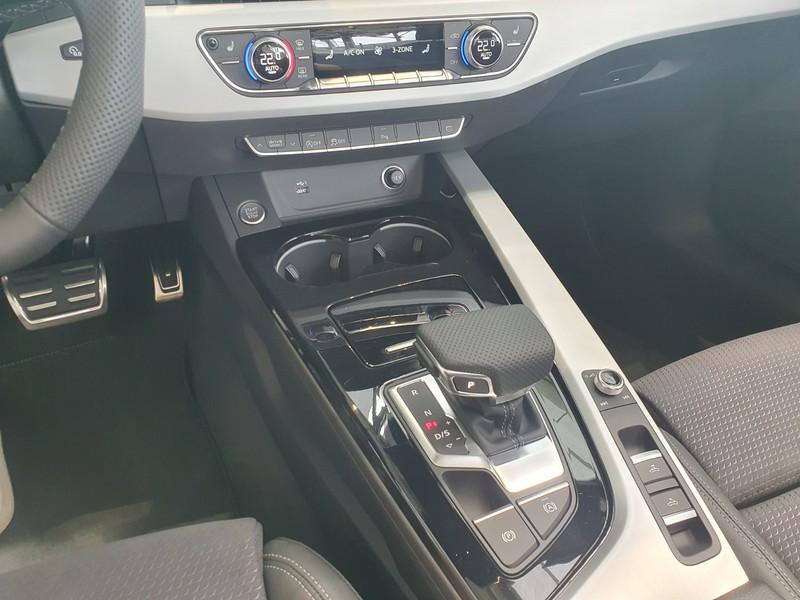Audi A5 cabrio 40 2.0 tdi mhev 204cv s line edition s tronic
