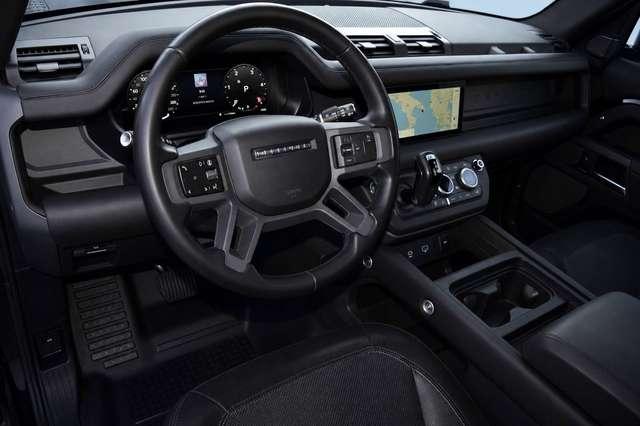 Land Rover Defender 110 3.0d i6 mhev awd 200 cv automatica X-Dynamic SE