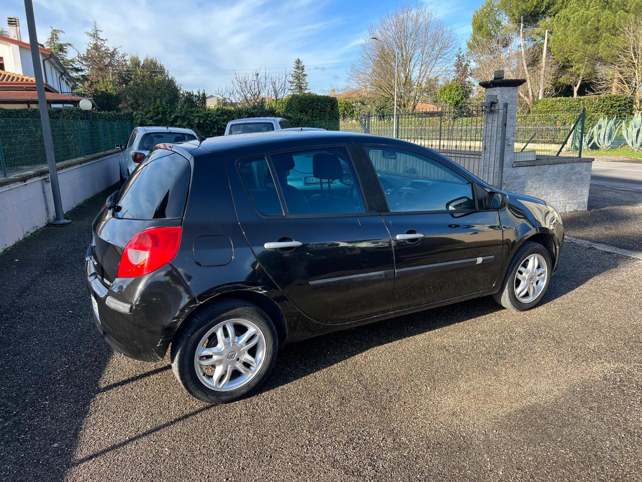 Renault Clio 1.2 16V 5 porte Luxe #NEOPATENTATI