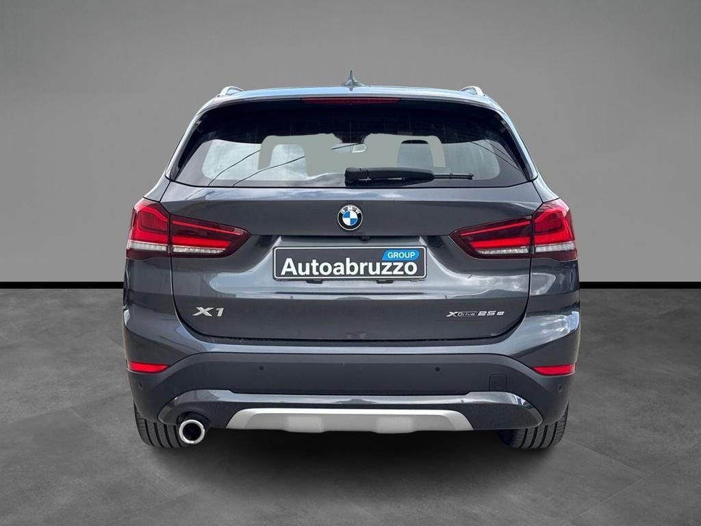 BMW X1 25 e xLine xDrive Steptronic
