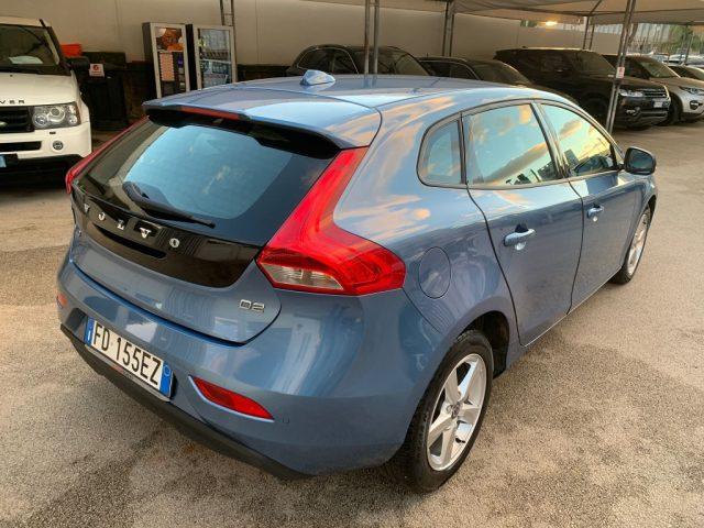 VOLVO V40 D2 Business