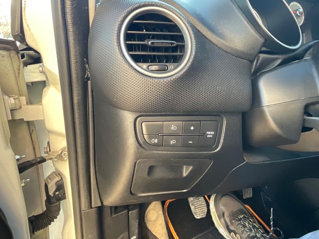 Fiat Punto 1.3 MJT II 75 CV 5 porte Street