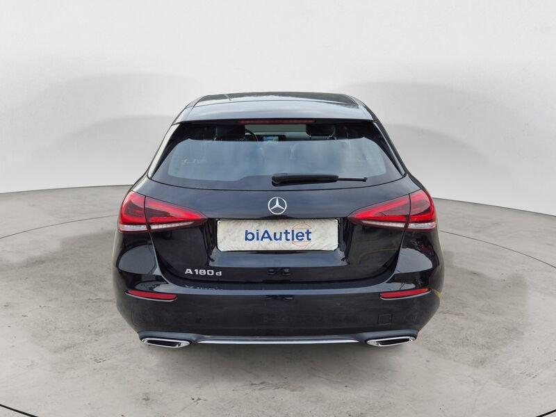 Mercedes-Benz Classe A A 180 d Sport Night edition auto
