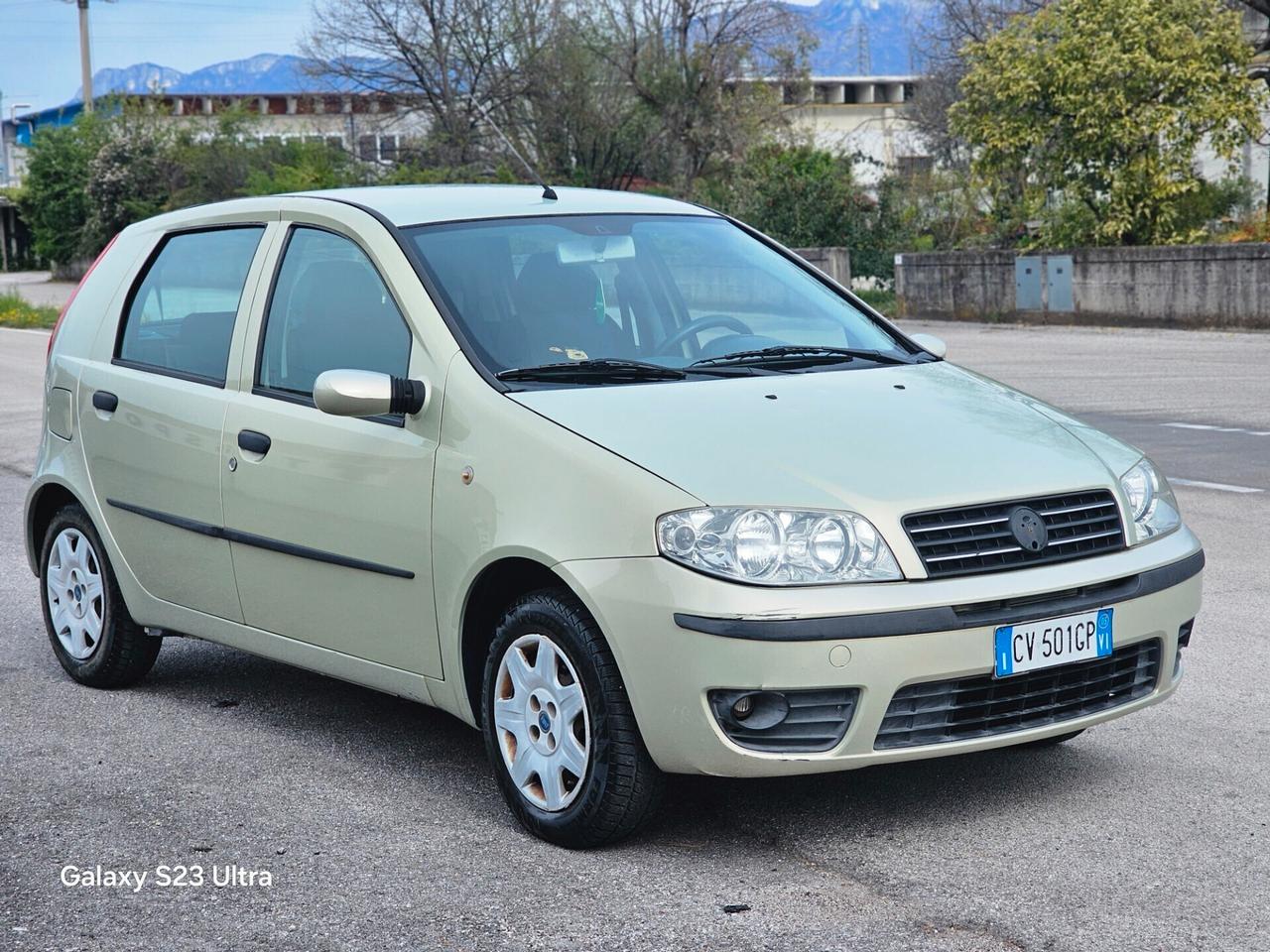 Fiat Punto 1.2 BENZINA UNICO PROPRIETARIO OK PER NEOPATENTATI