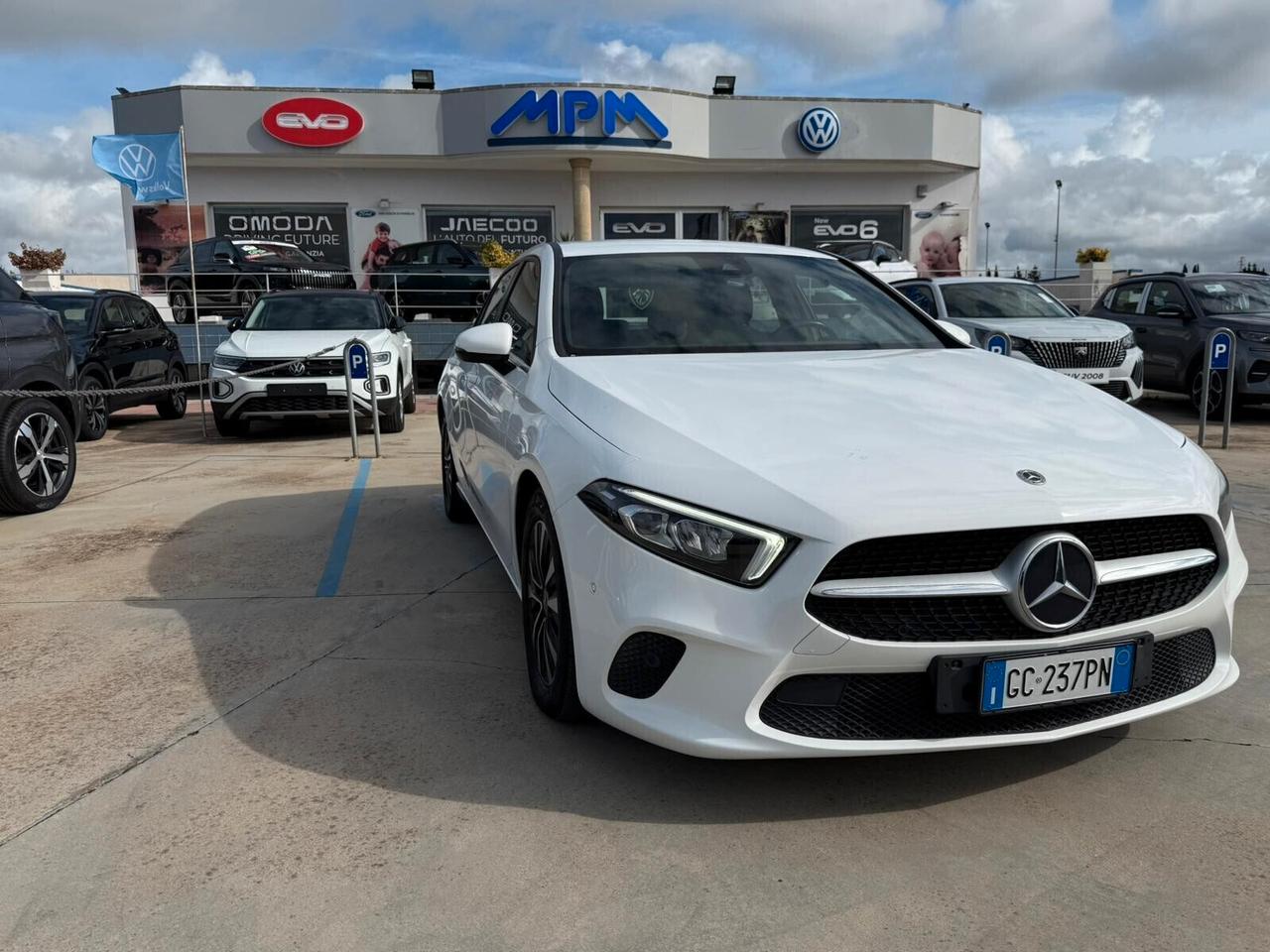 MERCEDES CLASSE A 180 D AUTOMATIC BUSINESS EXTRA