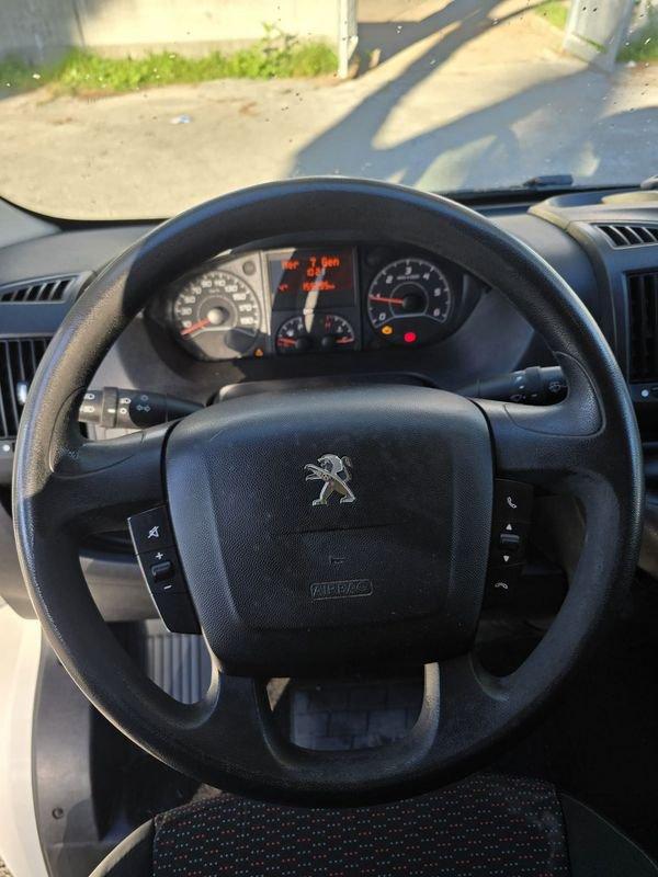 Peugeot Boxer Boxer 333 2.0 BlueHDi/130CV FAP PM-TM Combi Comfort