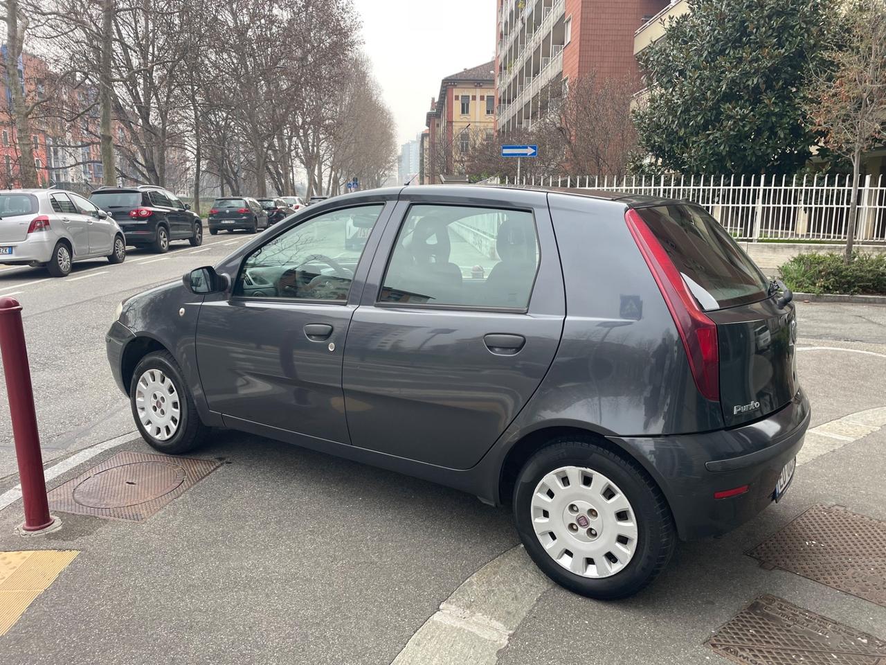 Fiat Punto Classic 1.2 5 porte/1PROP/GARANZIA 12 MESI