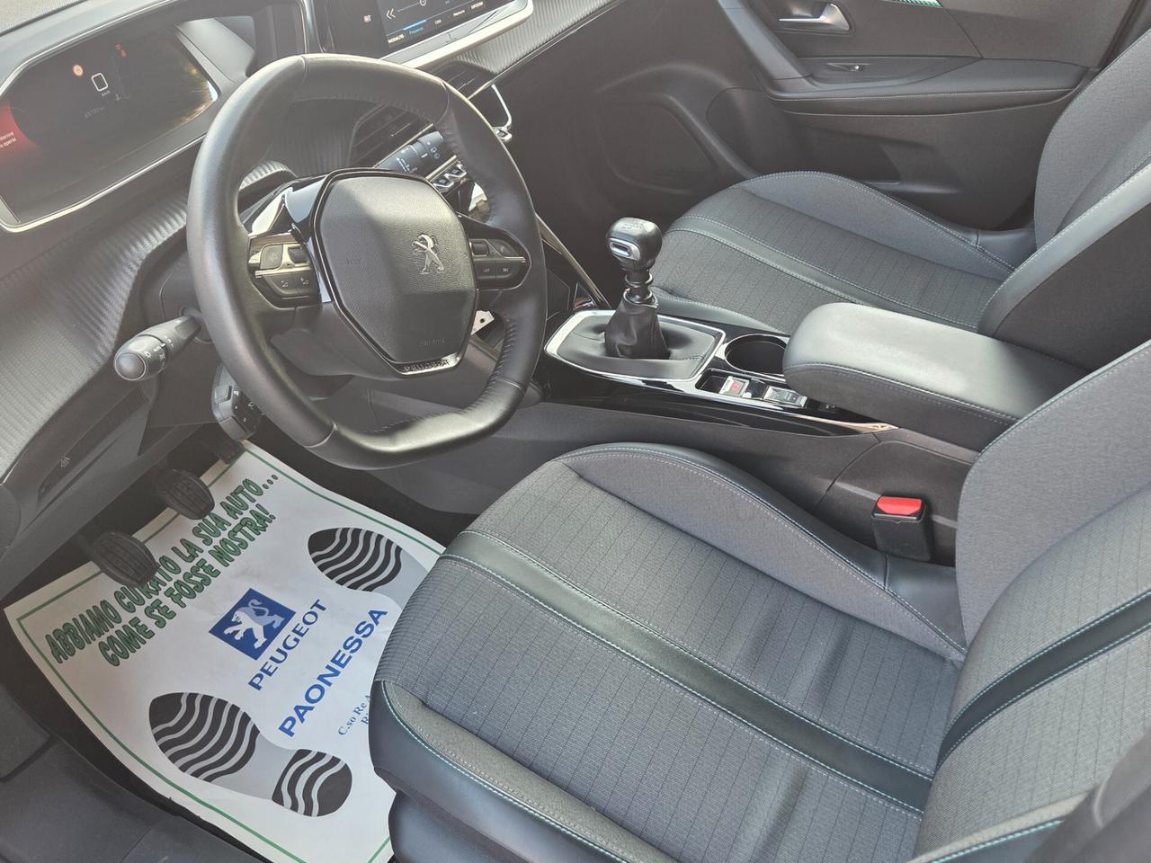 Peugeot 2008 PureTech 155 S&S EAT8 GT