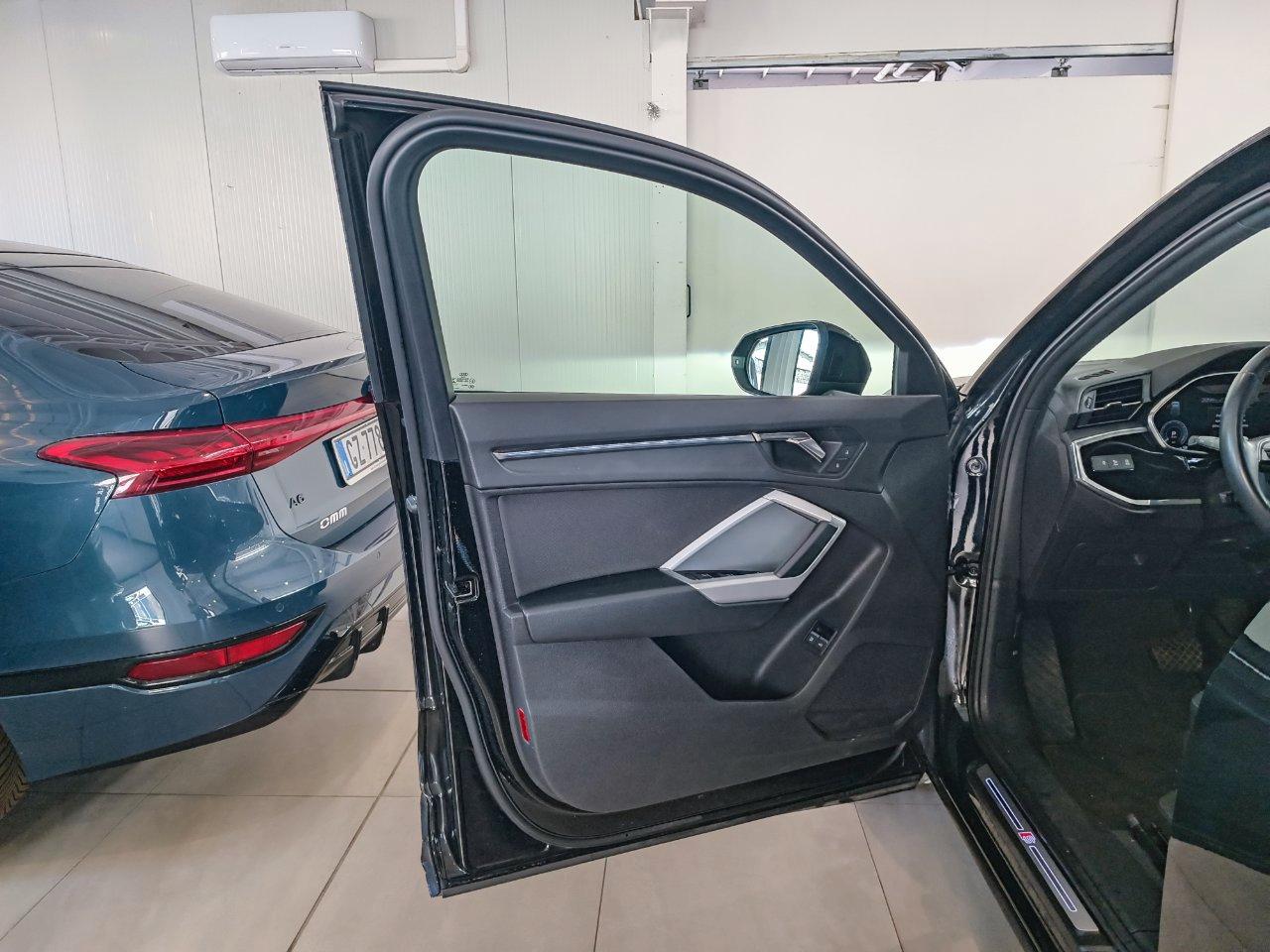 Audi Q3 Sportback 45 1.4 tfsi e S line edition s-tronic