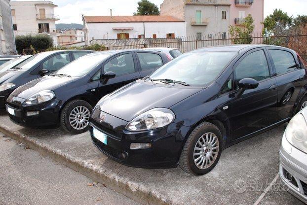 Fiat Punto street