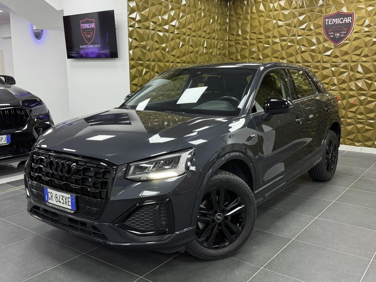 Audi Q2 35 TDI quattro S tronic Identity Black