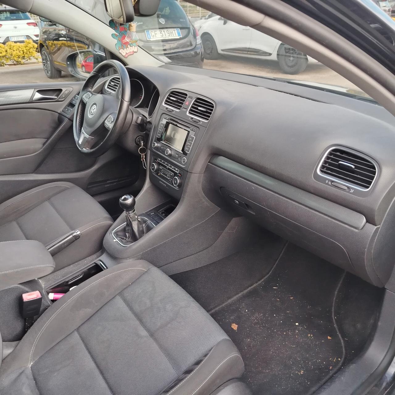 Volkswagen Golf 1.6 TDI DPF Highline