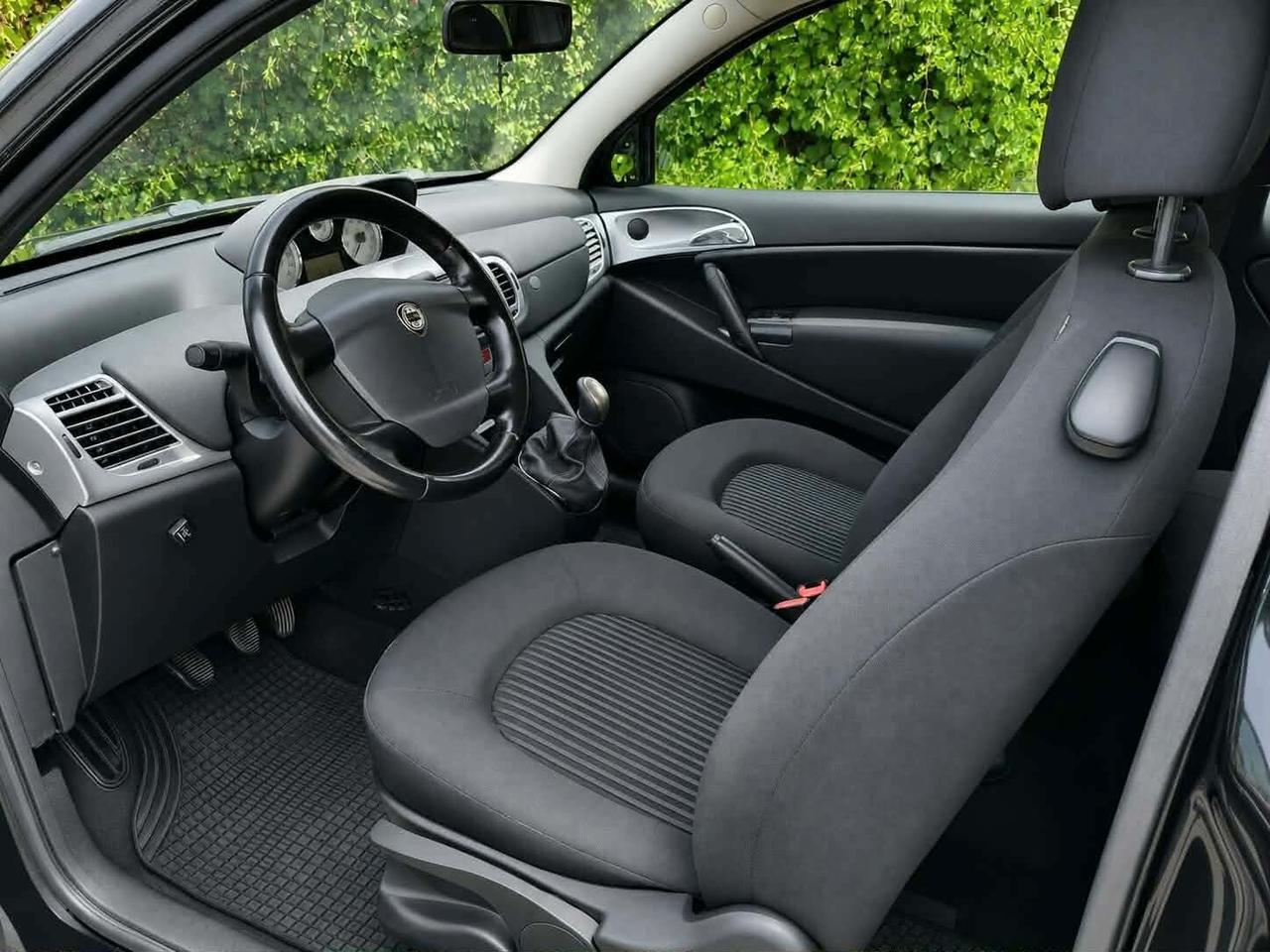 Lancia Ypsilon 1.4 Ecochic GPL - NUOVA