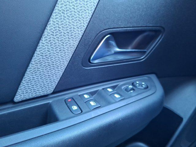 CITROEN C4 BlueHDi 130 S&S EAT8 Shine