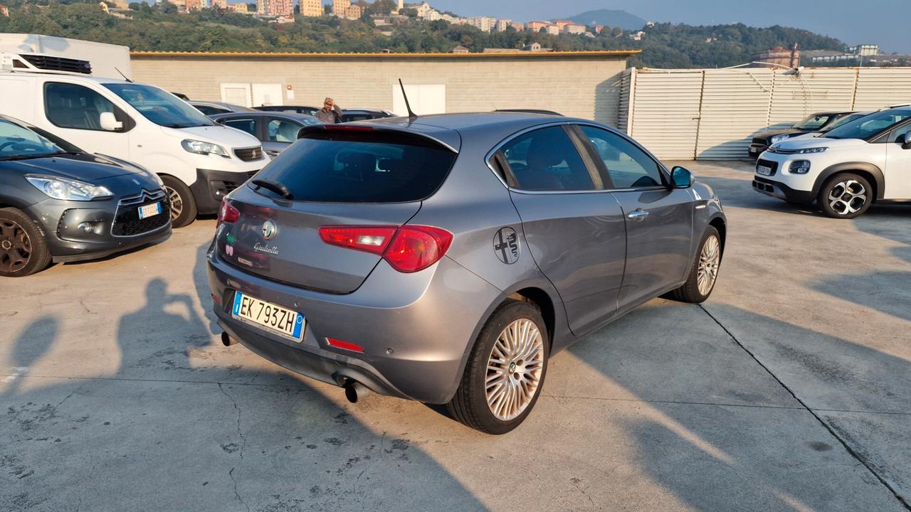 Alfa Romeo Giulietta 2.0 JTDm-2 170 CV TCT Exclusive