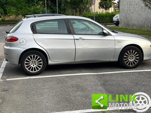 ALFA ROMEO 147 1.9 JTD M-JET 16V 5 porte Dist.