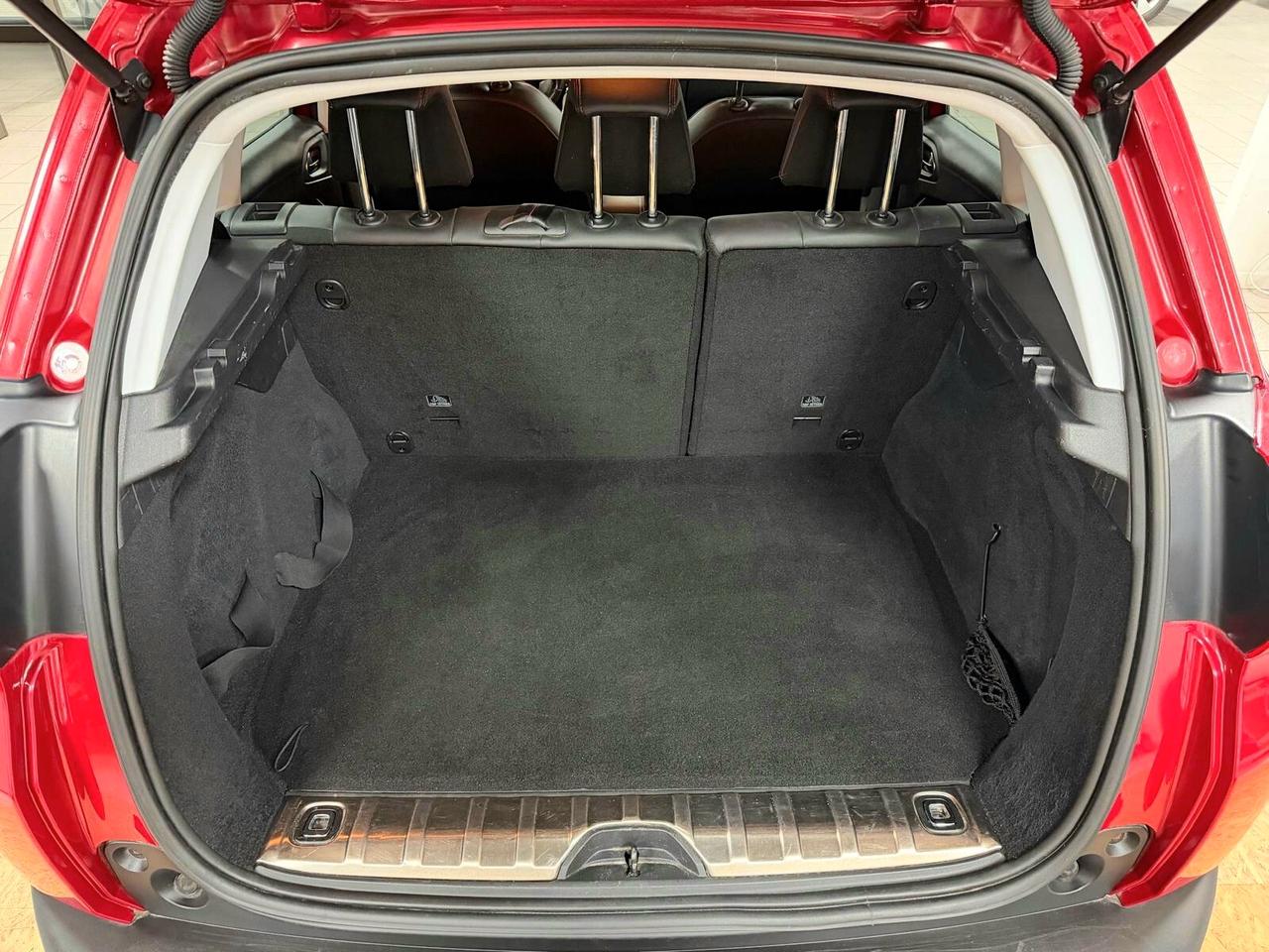 PEUGEOT 2008 1.6 BlueHDi 100CV GT Line