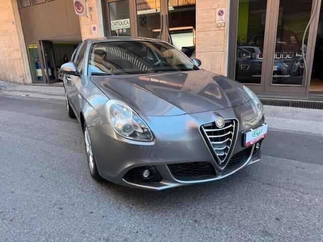 Alfa Romeo Giulietta 1.6 JTDm-2 Distinctive
