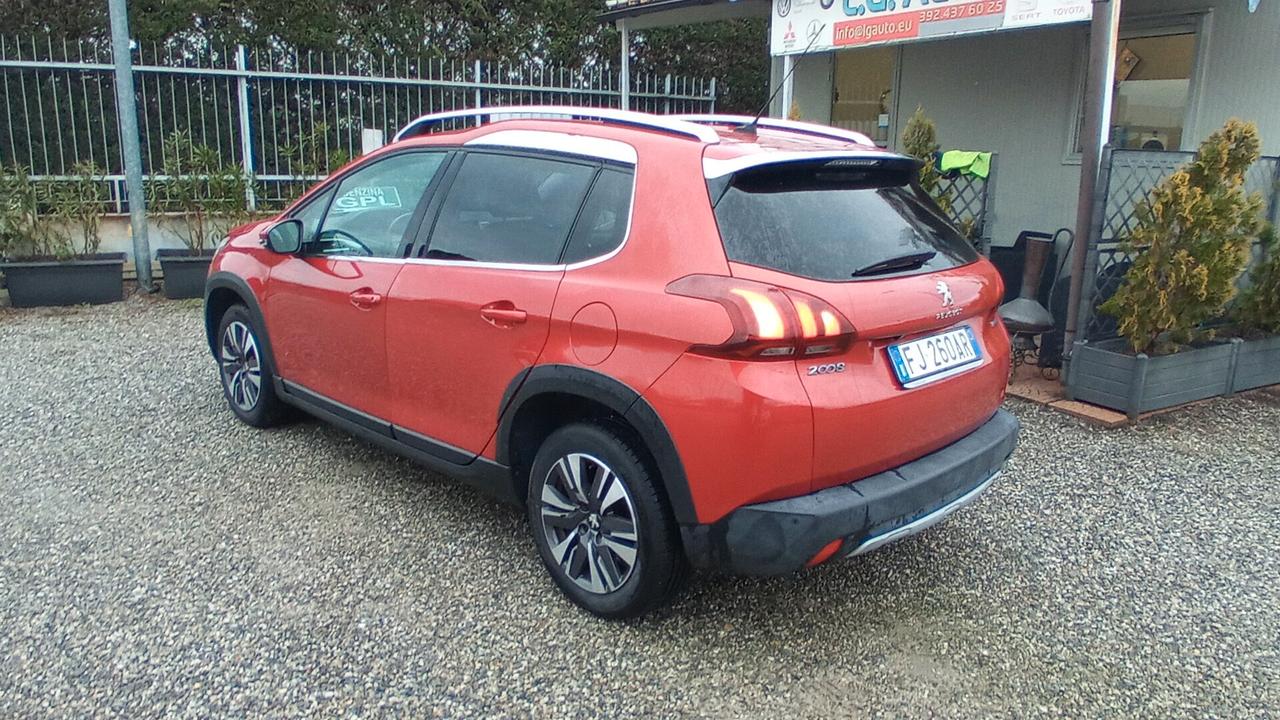 Peugeot 2008 Peugeot 2008 1.2 Puretech AllureGPL Adatta a Neopatentati