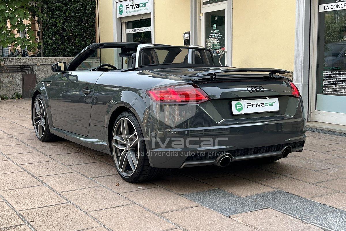 AUDI TT Roadster 2.0 TFSI quattro S tronic S line