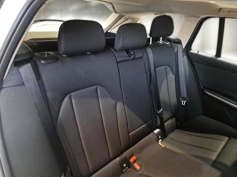 BMW 318 48V BUSINESS ADVANTAGE TOURING AUTO 5 PORTE STATION WAGON