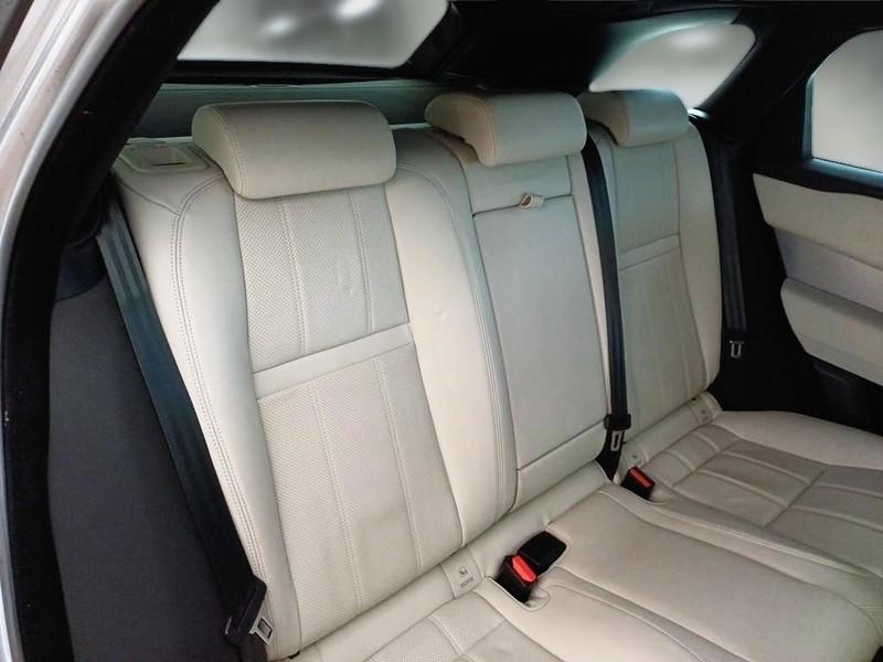LAND ROVER RANGE ROVER VELAR 2.0 D I4 204 MHEV R-DYNAMIC SE 4WD AUTO SUV