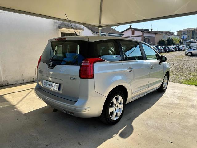 PEUGEOT 5008 1.6 HDi 115CV Business 7 POSTI FARI FENDINEBBIA
