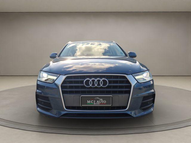 AUDI Q3 2.0 TDI 120 CV Business