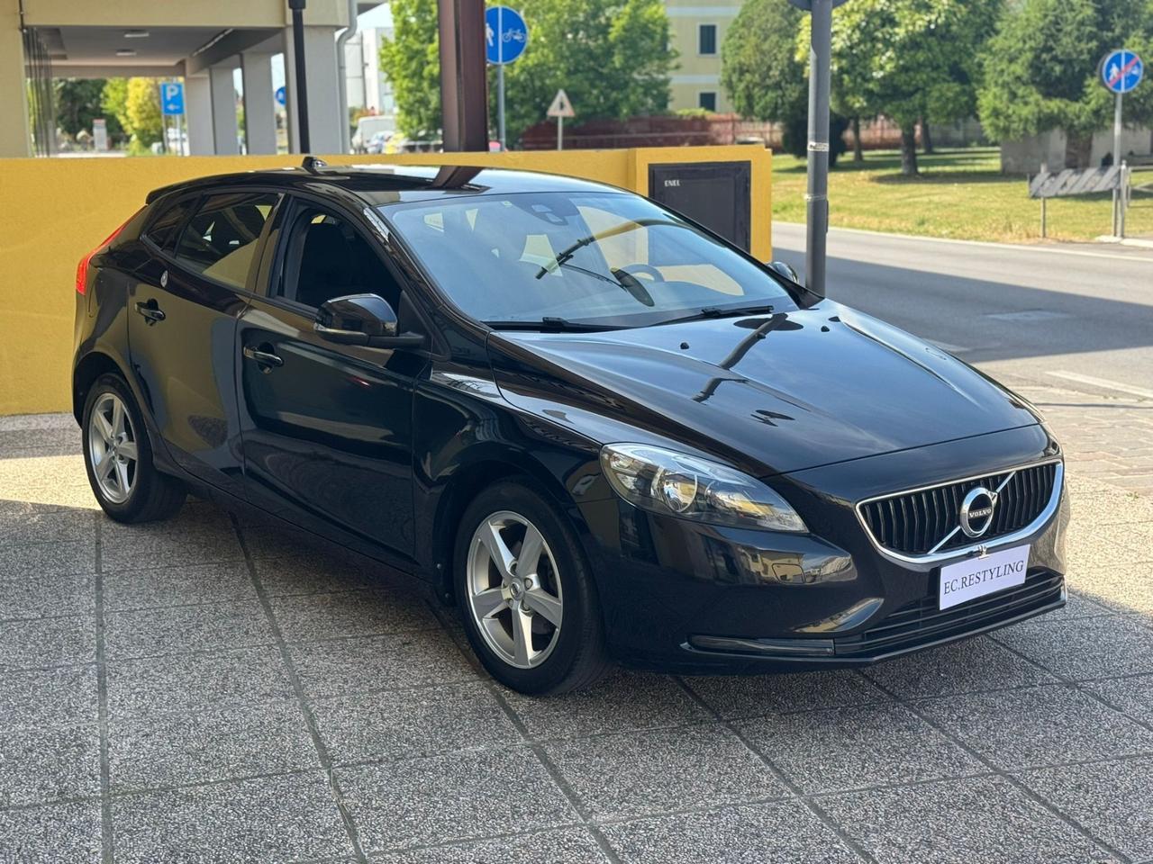 Volvo V40 D2 2.0 120cv 2017