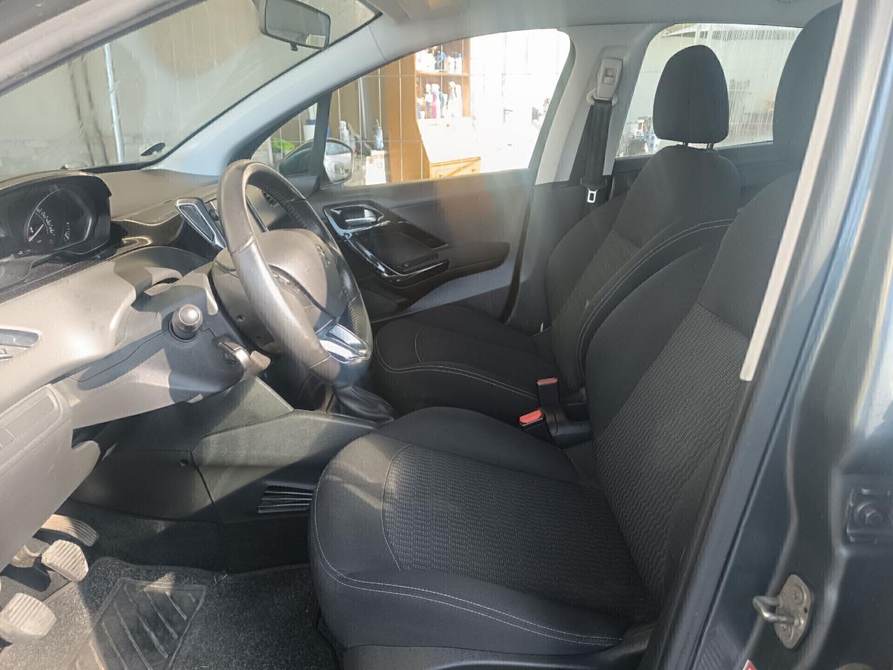 Peugeot 208 1.2 PureTech 82 Allure