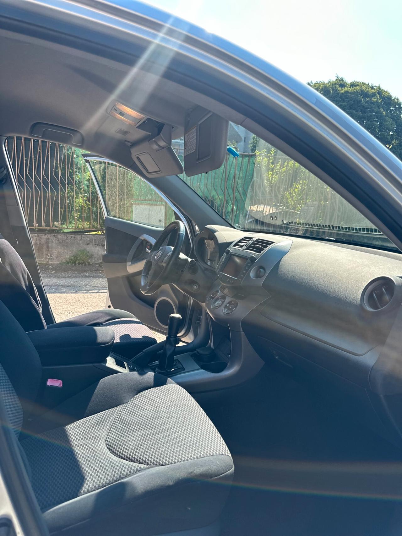 Toyota RAV 4 RAV4 2.0 Sol