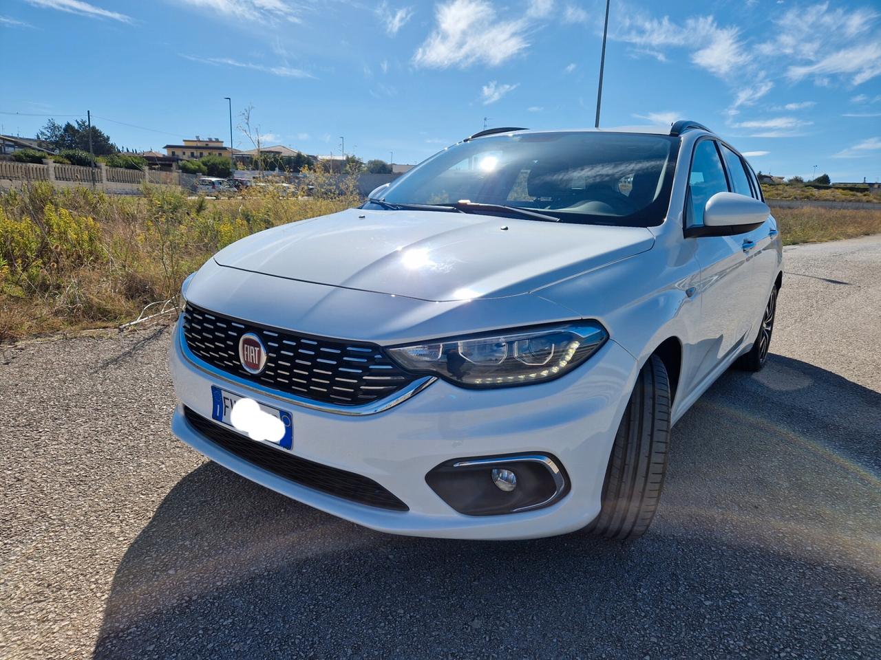 Fiat Tipo 1.6 Mjt S&S DCT SW Lounge