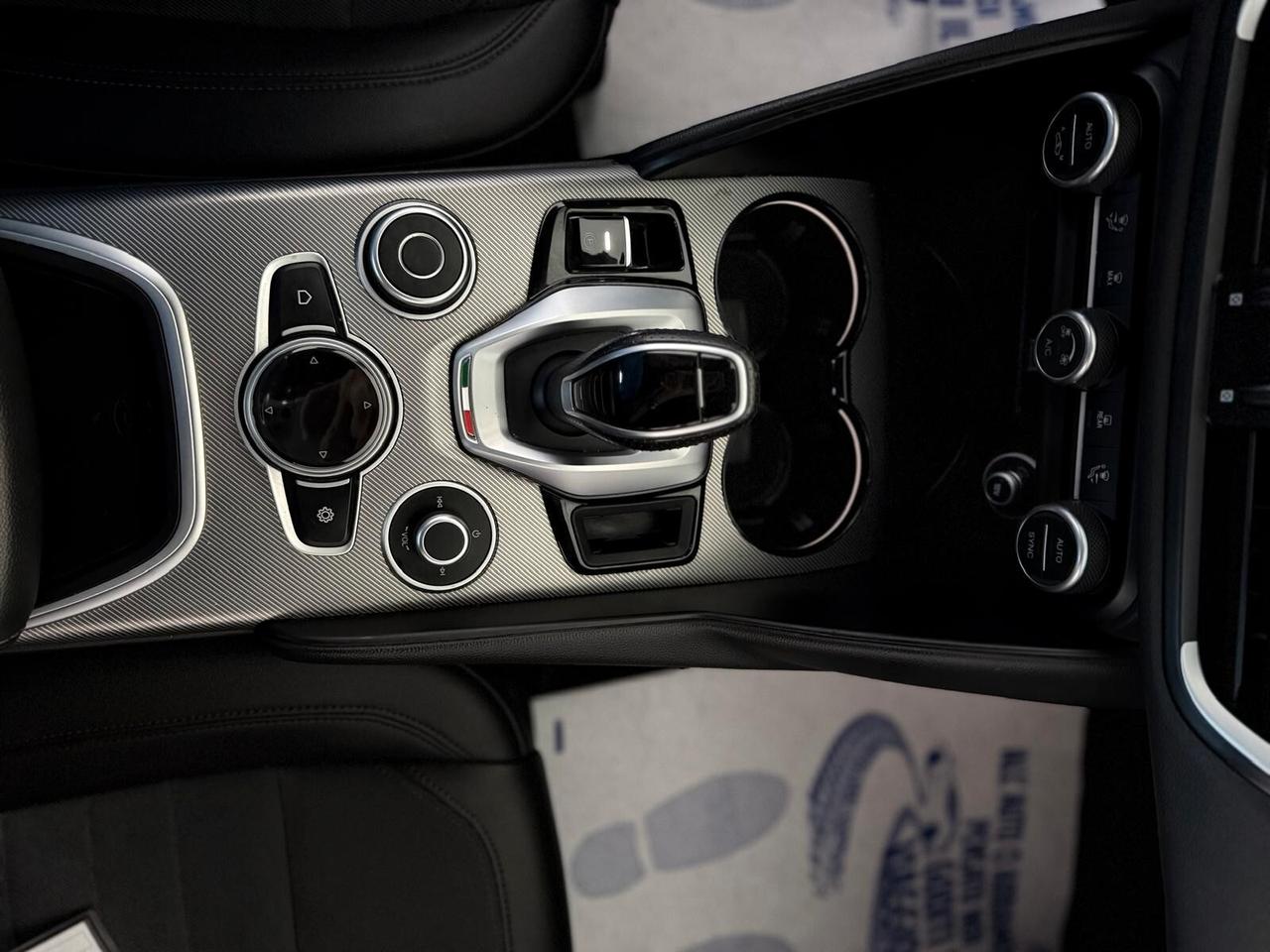 Alfa Romeo Giulia 2.0 Turbo 200 CV AT8 Sprint