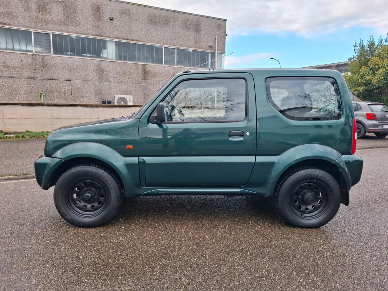 Suzuki Jimny 1.3 benz SOLAMENTE 118.000 km
