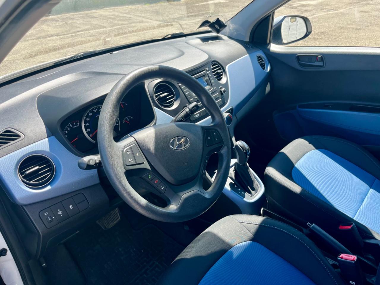 Hyundai i10 1.0benz 2015 64.000km cambio automatico perfetta