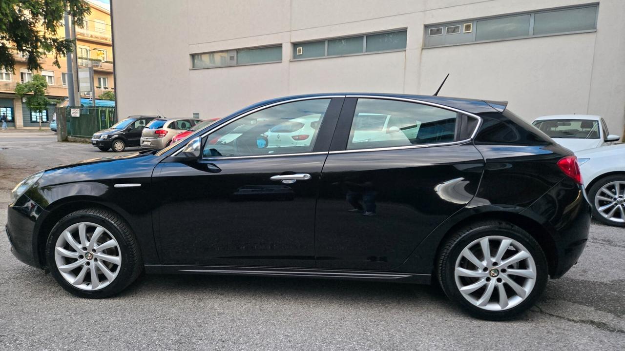 Alfa Romeo Giulietta 2.0 JTDm-2 140 CV Exclusive