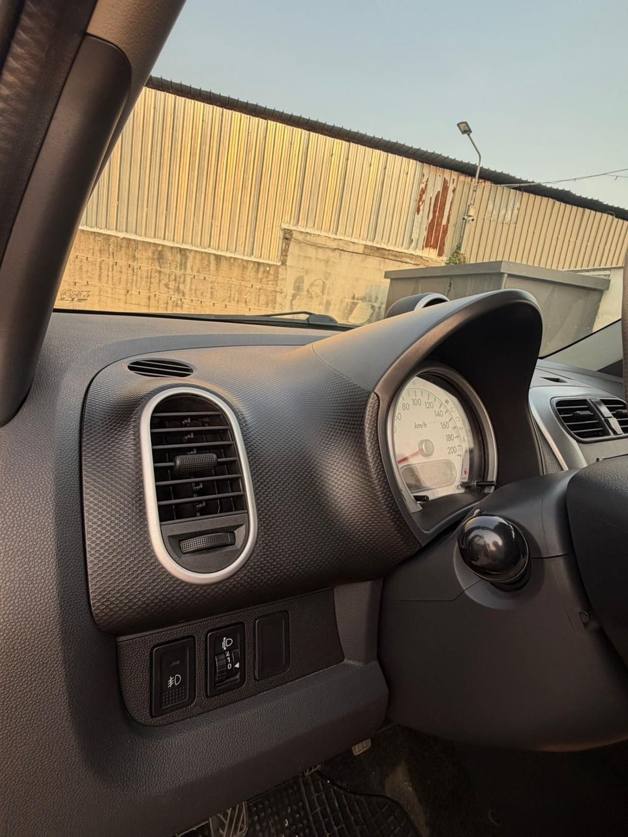 Suzuki Splash 1.0 GLS Safety Pack