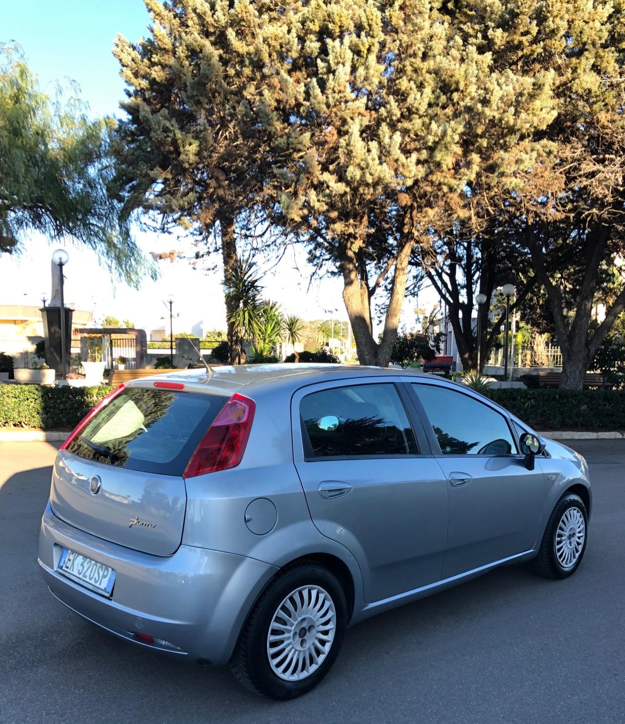 FIAT GRANDE PUNTO FUN BENZINA/GPL 2009