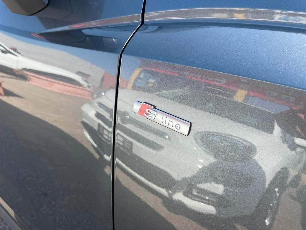 Audi Q3 35 TFSI S line edition