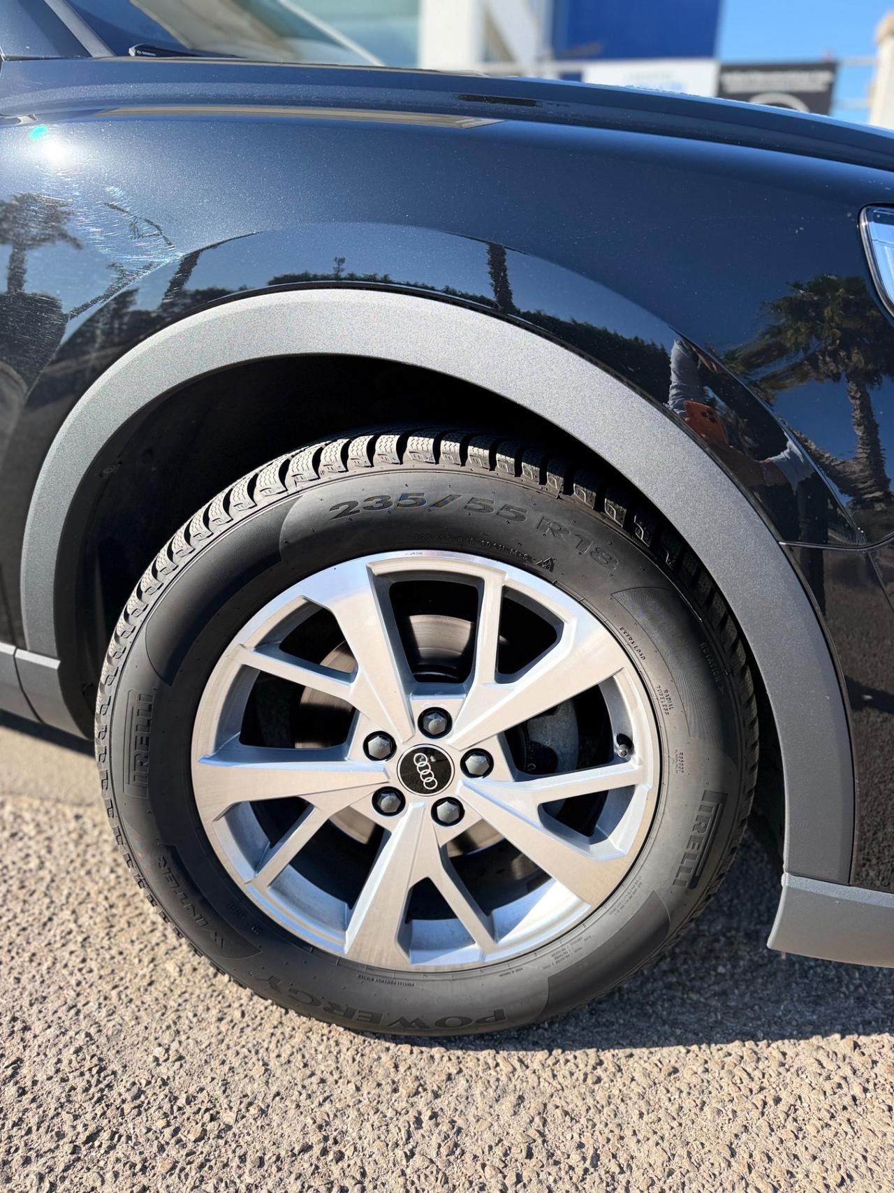 Audi Q3 35 TDI S tronic Business Advanced