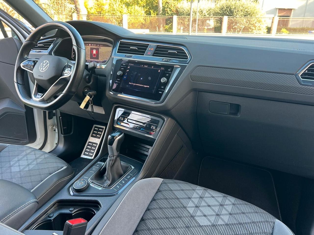 VW TIGUAN 2.0 TDI 200cv SCR DSG 4MOTION R-LINE