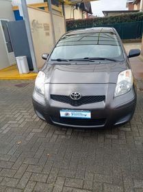 Toyota Yaris 1.0 5 porte Now