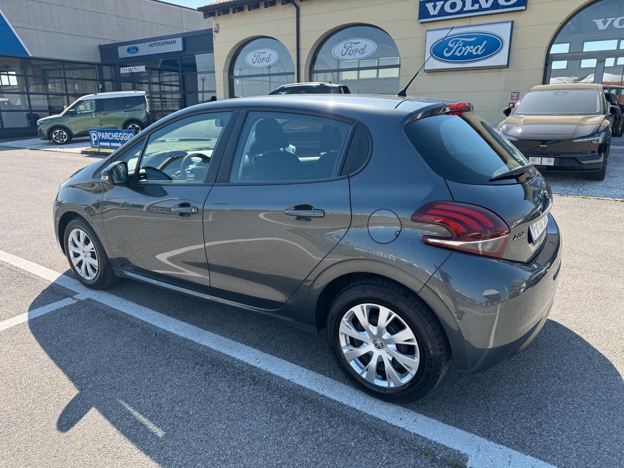 Peugeot 208 Active 1.4 HDI 68CV 5 porte