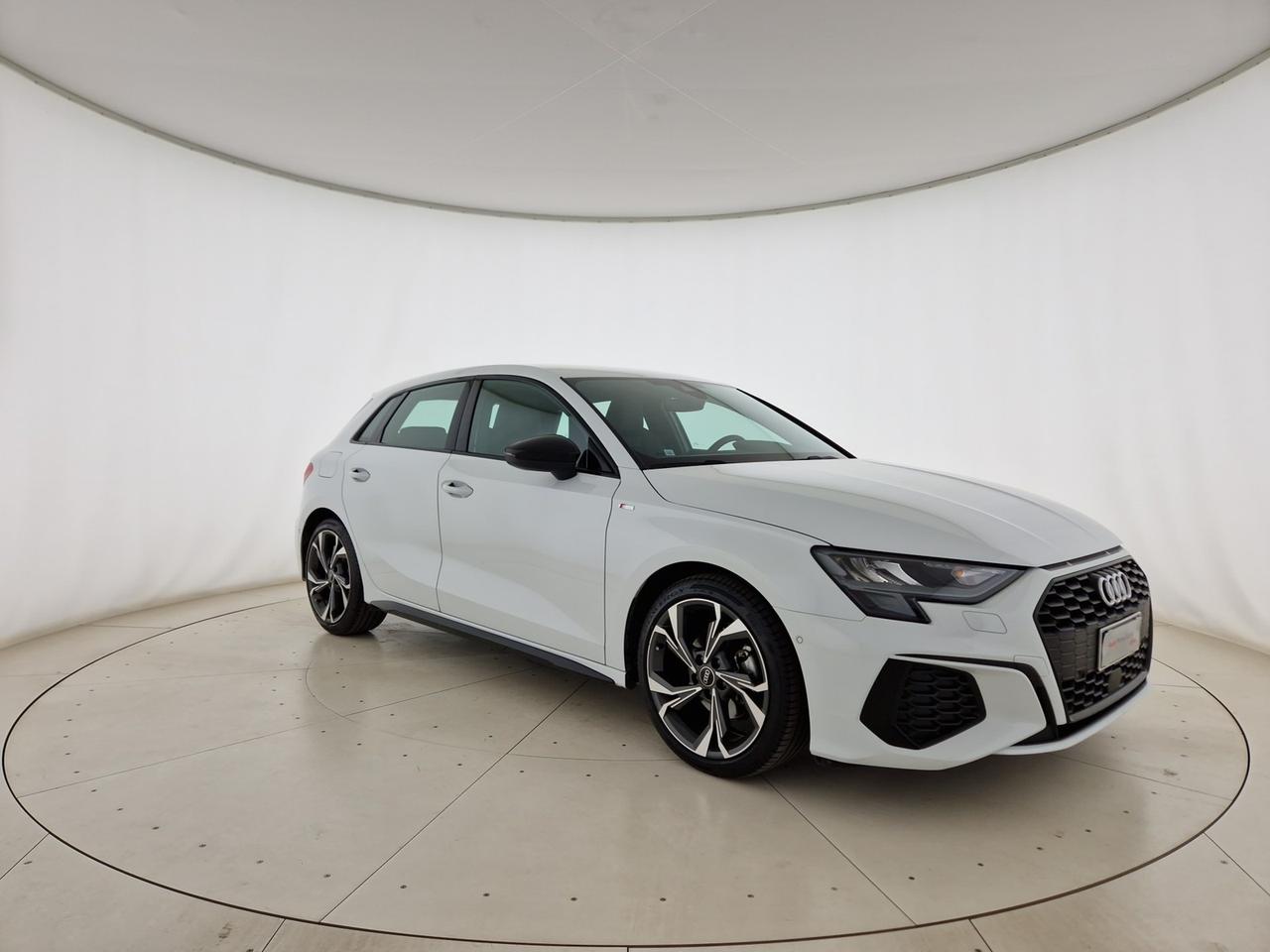 Audi A3 sportback 35 1.5 tfsi mhev s line edition s-tronic