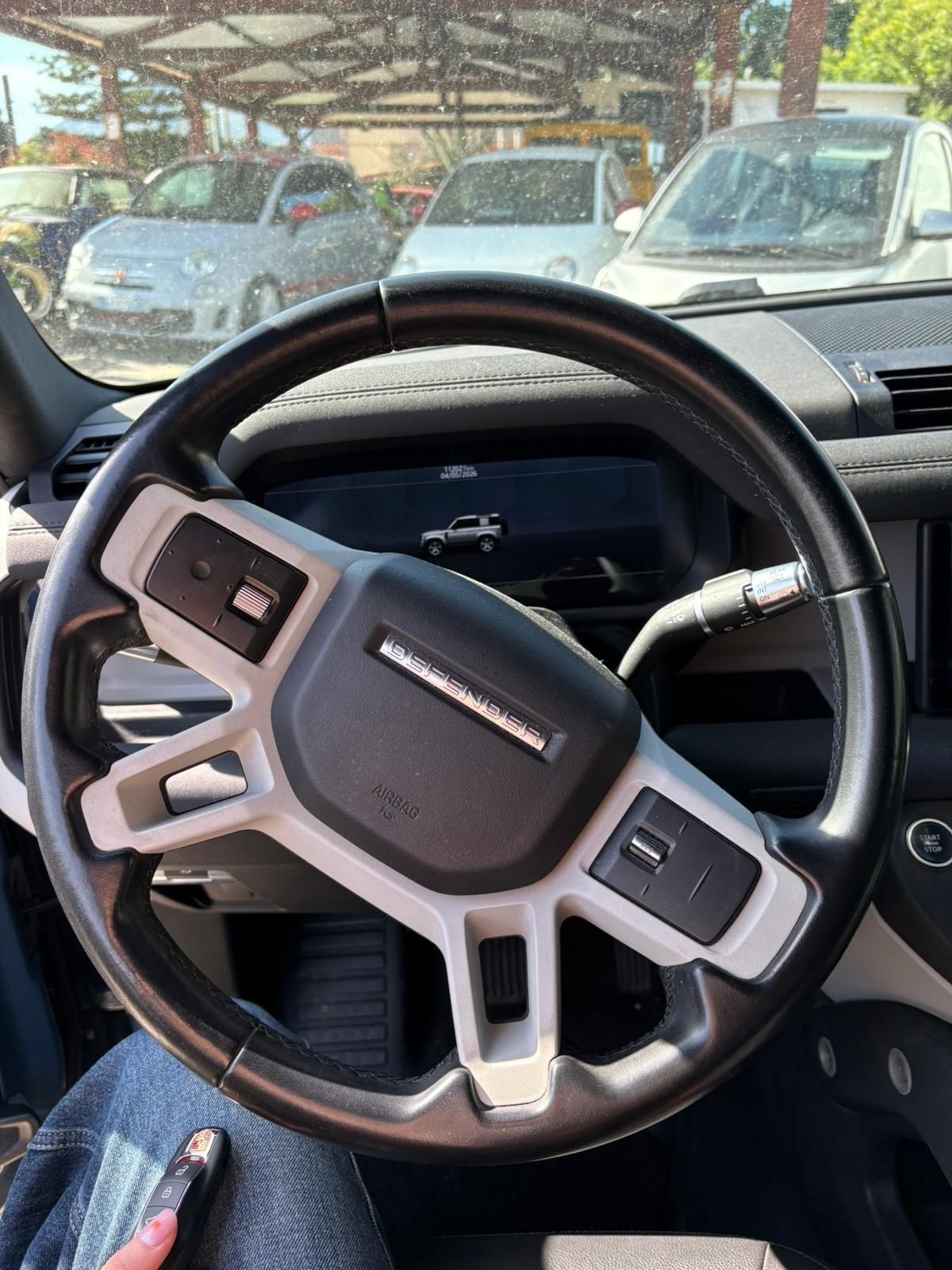 Land Rover Defender 90 3.0D I6 200 CV AWD Auto S