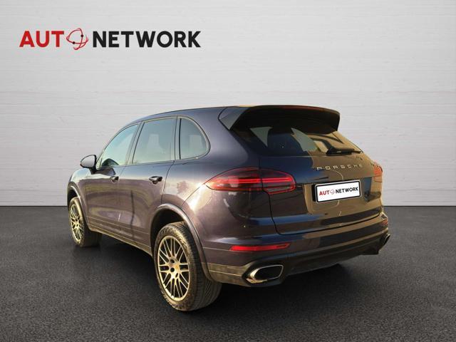 PORSCHE Cayenne 3.0 Diesel Platinum Edition | TETTO