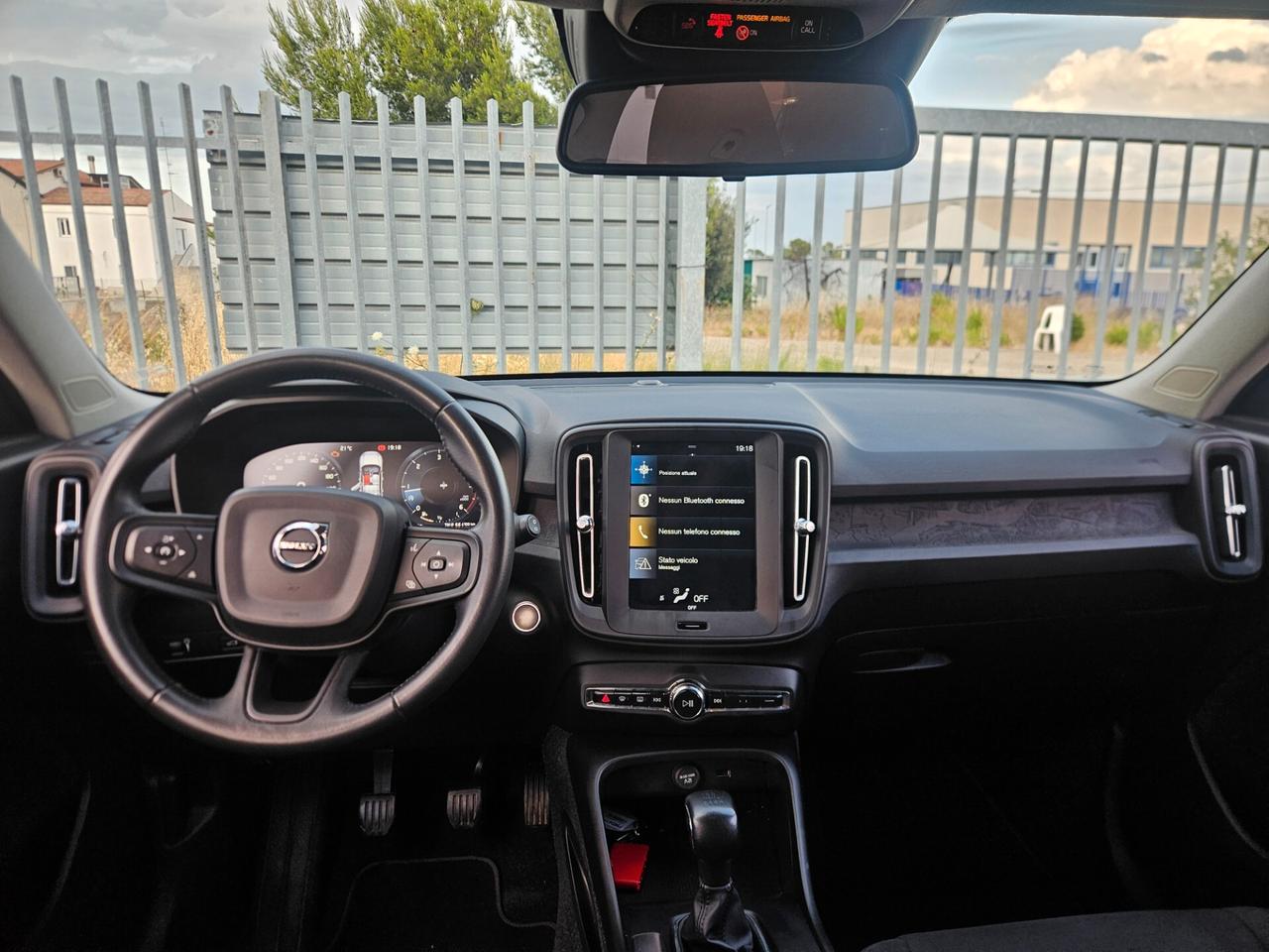 Volvo XC40 D3 Momentum My21 150cv